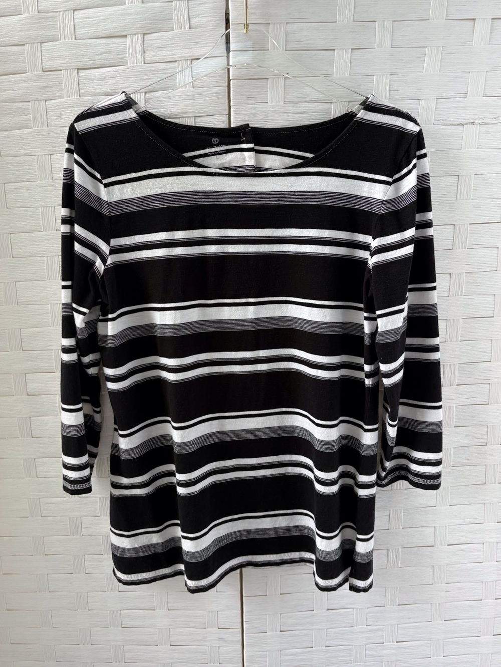 Talbots T by Talbots Large 3/4 Sleeve Black White Stripe Popover Tee Back Cutout